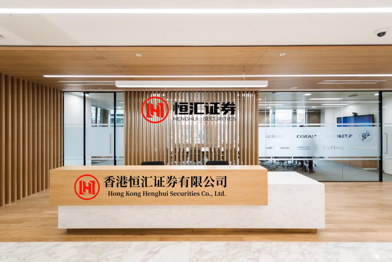 明珠国际 美国上周EIA原油库存减少231.3万桶